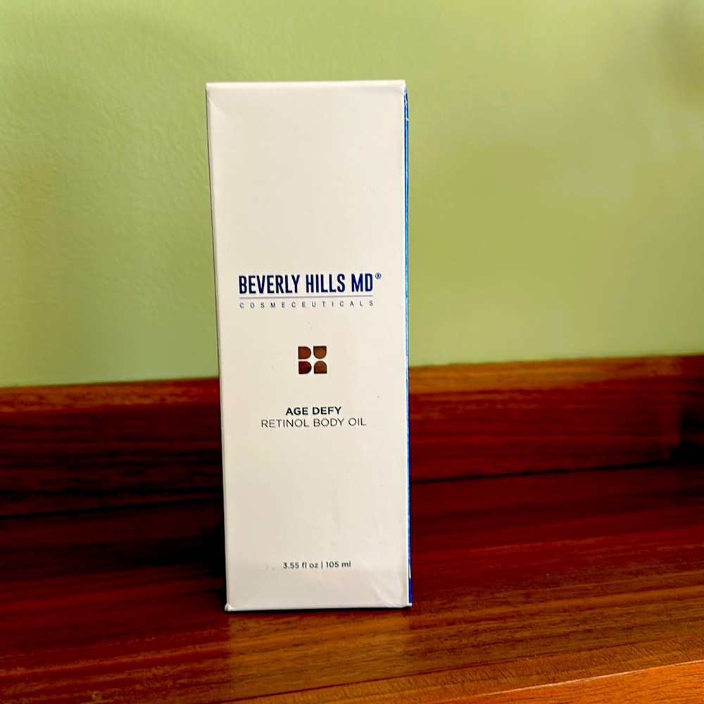 New in Box Beverly Hills MD Age Defy Retinol Body Oil 3.55 fl oz. Sealed!✨